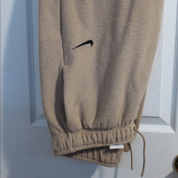 Nike Pants - Cozy Sherpa NIke sweatpants